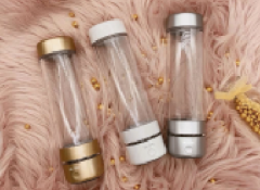 冬天多用氢水杯喝水，喝出健康和美丽