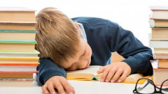 小孩子饮用博天堂在线水有哪些好处呢？